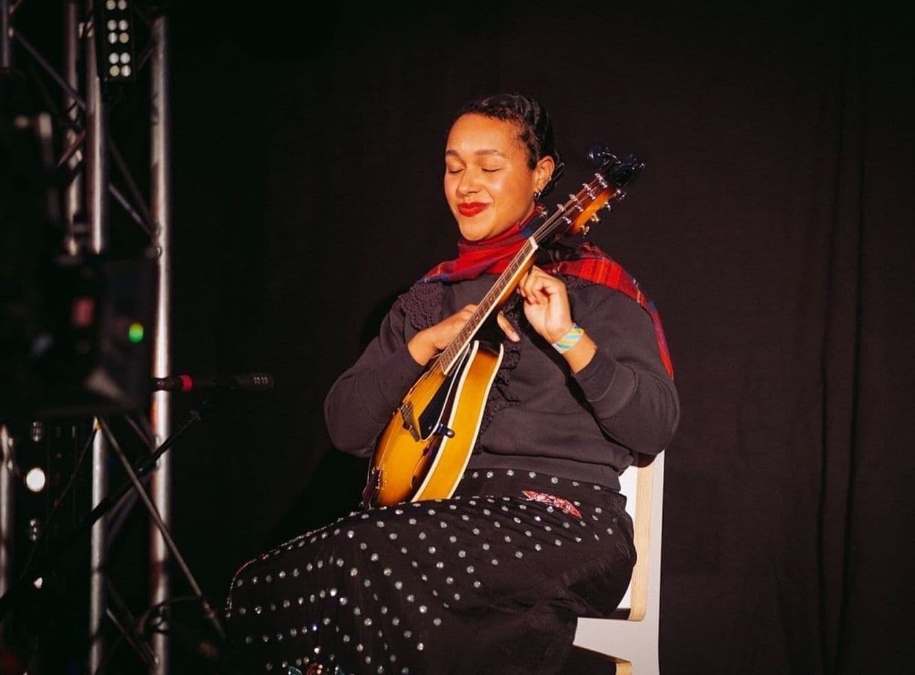 Despite its rich and complex heritage, BPOC participation within British folk is often written out of the record. Are there any songs, stories, or practitioners who really inspire you and you believe should be better known?